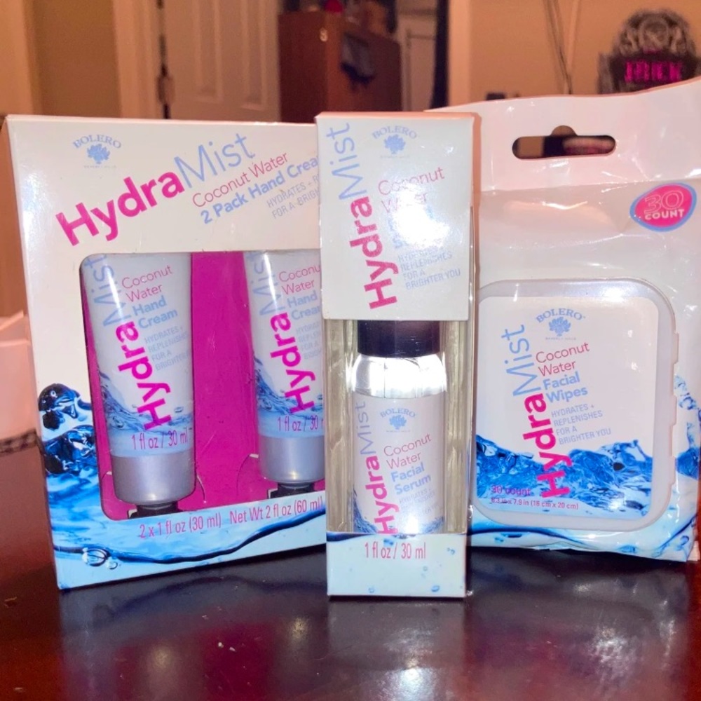 Bolero HYDRAMIST 🥥 COCONUT WATER LOT 💕Facial Serum + Facial Wipes 30ct))
